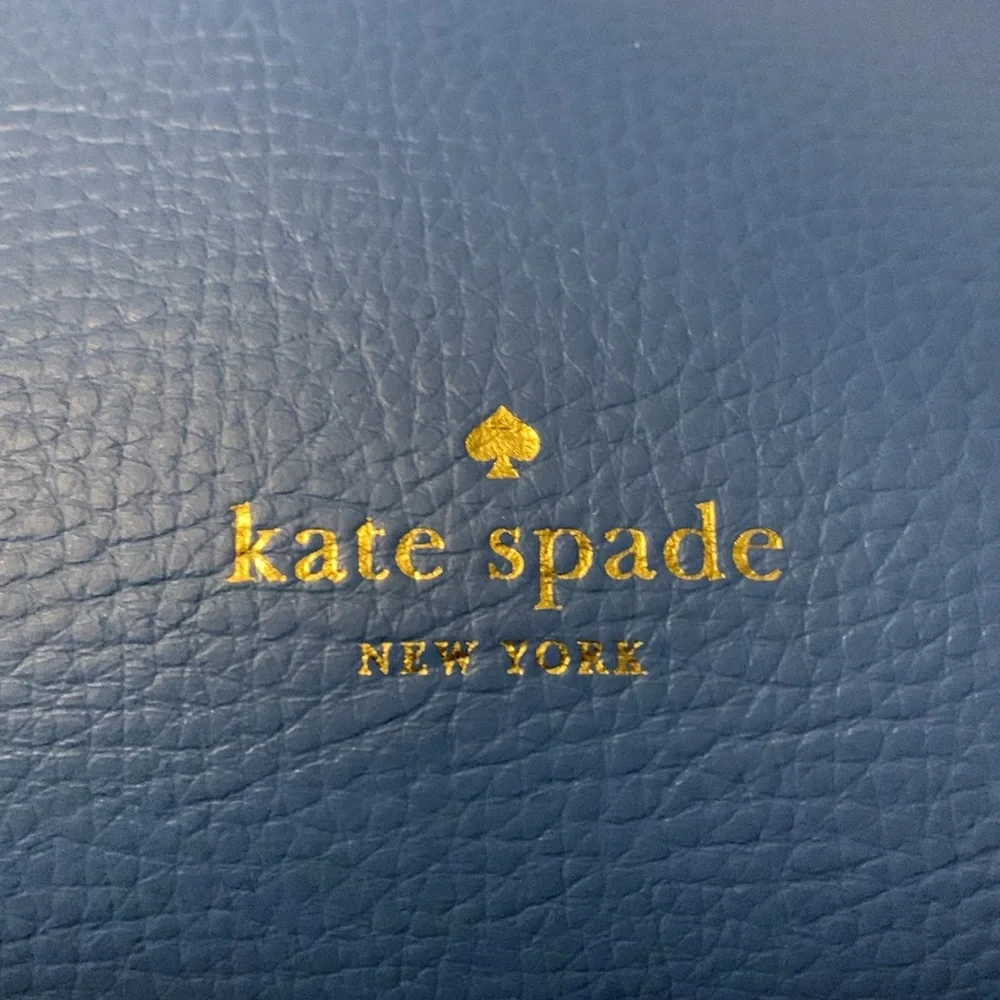 Kate Spade Foster Court Pepper, Alice Blue Leather Crossbody